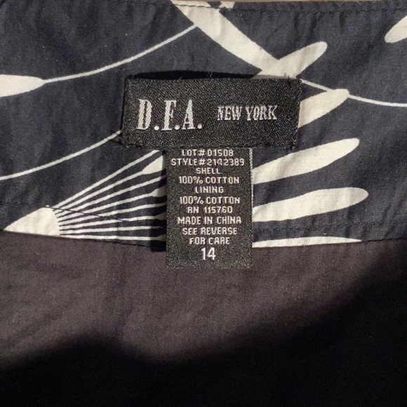 D.F.A New York Women Abstract Print Circle Skirt - Picture 5 of 5